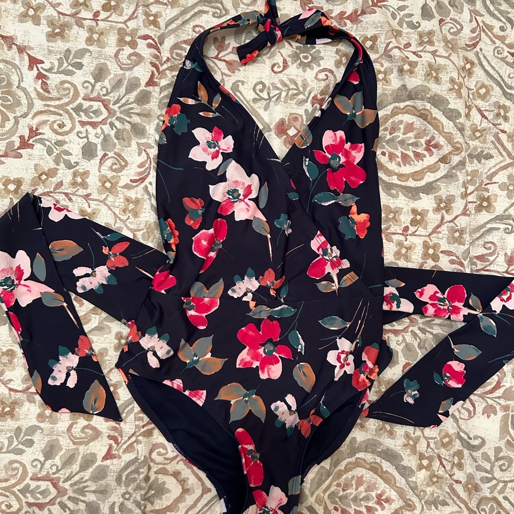One-piece Bathing Suit